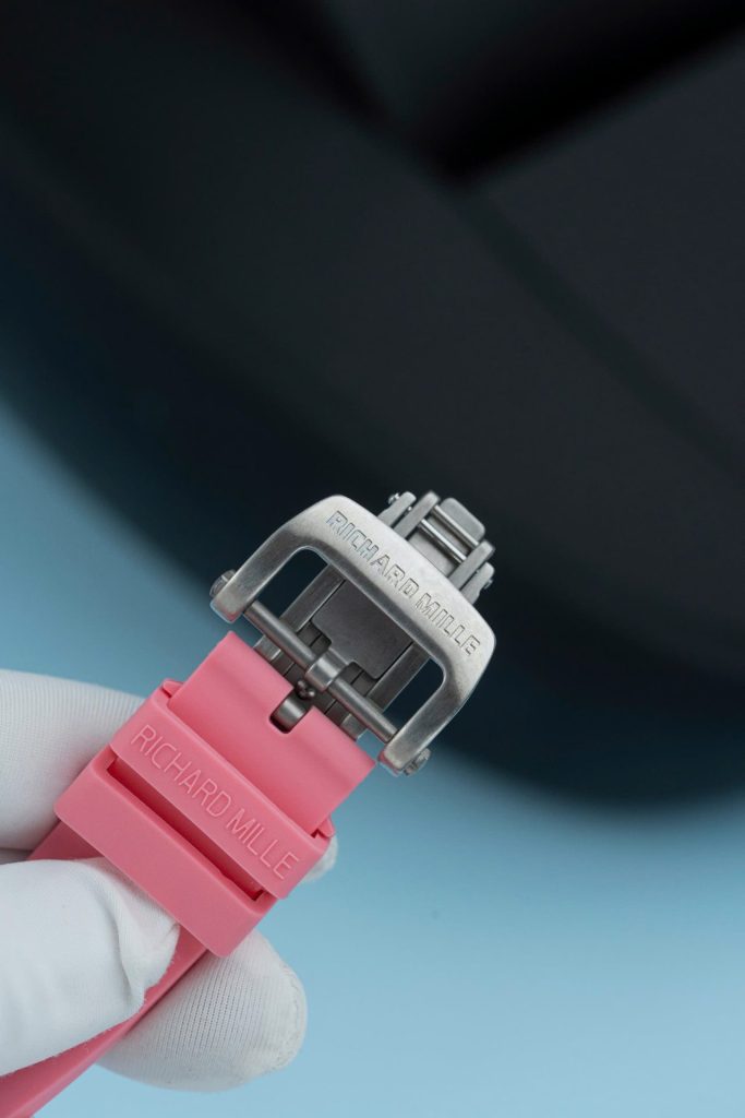 Đồng Hồ Richard Mille RM07-01 Fake 11 Vỏ Ceramic Dây Cao Su Màu Hồng 36mm (2)
