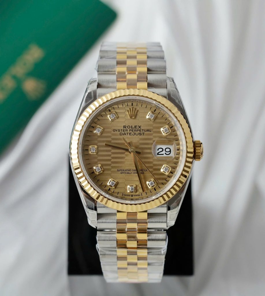 Đồng Hồ Rolex DateJust 126231 Màu Demi Mặt Xếp Gạch Màu Vàng Xưởng VS 36mm (2)