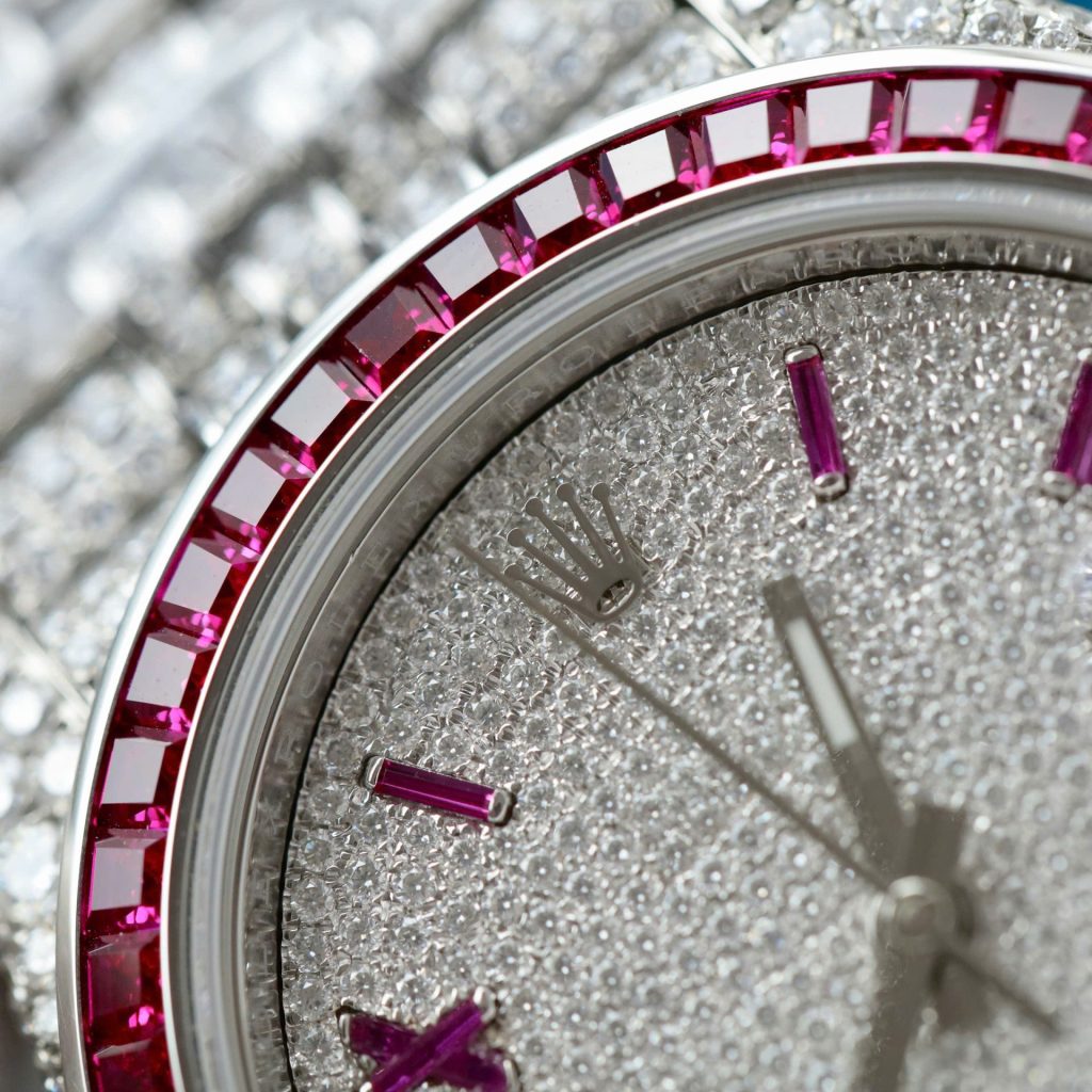 Đồng Hồ Rolex DateJust Chế Tác Hồng Ngọc + Kim Cương Moissanite Hong Kong 41mm (2)