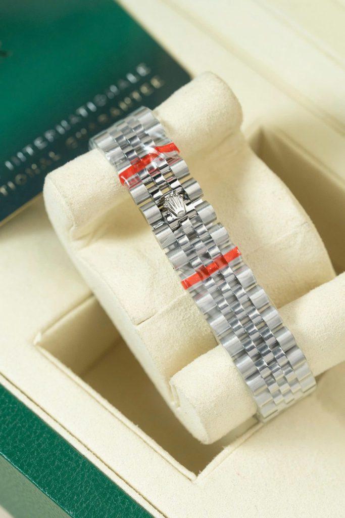 Đồng Hồ Rolex DateJust Lady Replica Cao Cấp Mặt Xám Cọc Số Đính Đá 31mm (2)