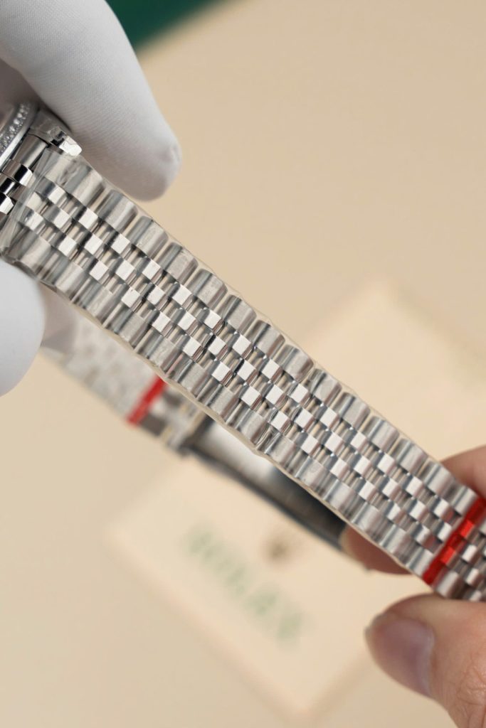 Đồng Hồ Rolex DateJust Lady Replica Cao Cấp Mặt Xám Cọc Số Đính Đá 31mm (2)
