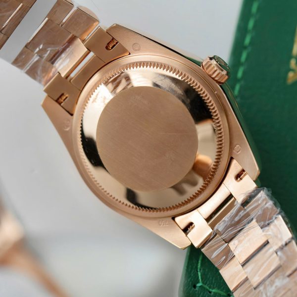 Đồng Hồ Rolex DateJust Nữ Mặt Chocolate Chế Tác Bọc Vàng Đính Moissanite 31mm (2)