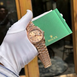 Đồng Hồ Rolex Day-Date 228235 Bọc Vàng Thật Chế Tác Hong Kong Nhà Máy GM 40mm (1)