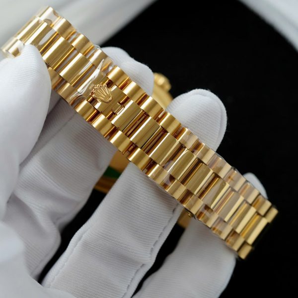 Đồng Hồ Rolex Day-Date Bọc Vàng 18K Độ Kim Cương Moissanite Chế Tác Xưởng GM 36mm (2)