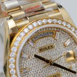 Đồng Hồ Rolex Day-Date Chế Tác Bọc Vàng 18K Đính Moissanite Trọng Lượng 159Gram QF 36mm (2)