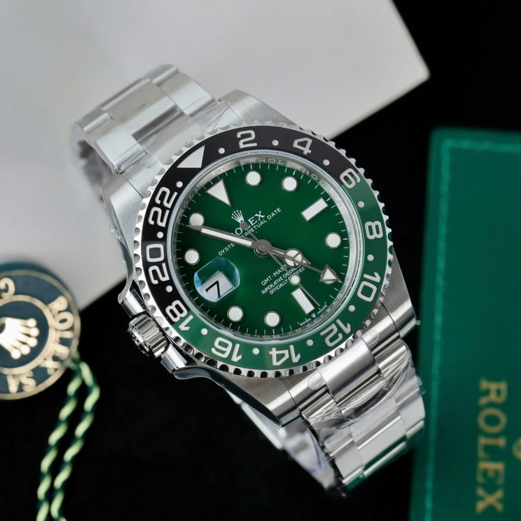 Đồng Hồ Rolex GMT-Master II 126729VTNR Replica 11 Mặt Xanh Lá Cây Dây Oyster 40mm (2)