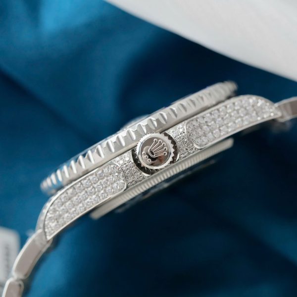Đồng Hồ Rolex GMT-Master II Replica 11 Đính Sapphire Và Kim Cương Moissanite 40mm (2)