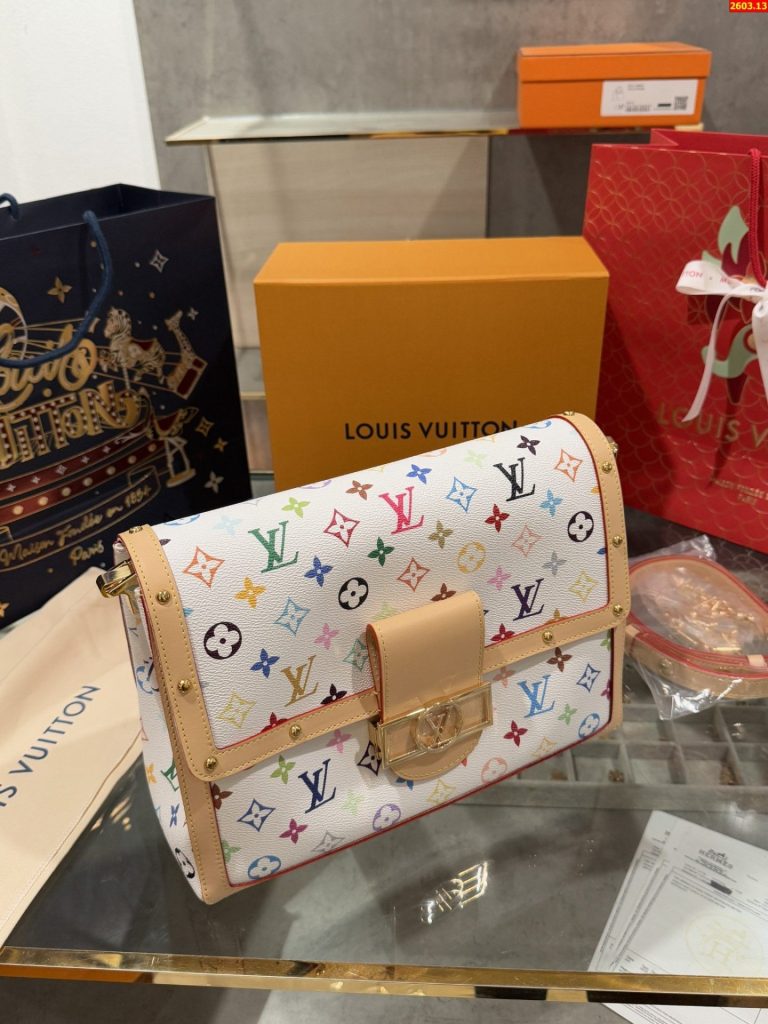 Túi Xách Louis Vuitton LV Dauphine Soft GM Siêu Cấp Hoạ Tiết Monogram 28x20x11cm (2)
