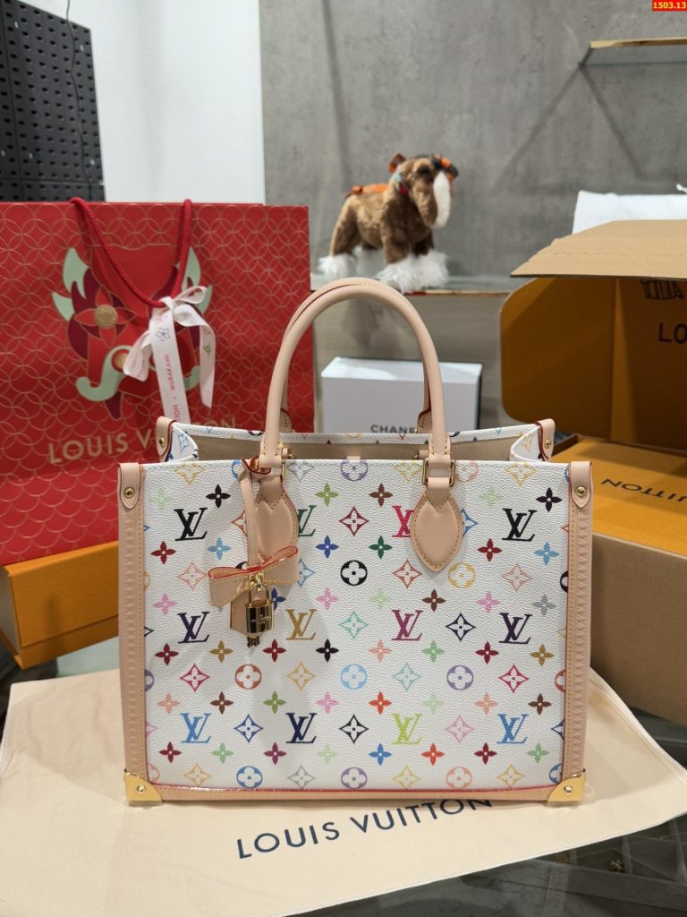 Túi Xách Louis Vuitton LV OnTheGo Hoạ Tiết Monogram Siêu Cấp 35x27x14cm (2)