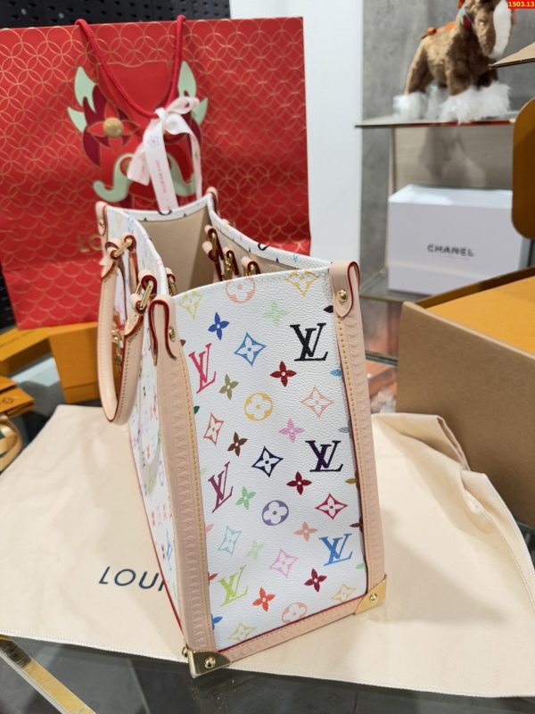 Túi Xách Louis Vuitton LV OnTheGo Hoạ Tiết Monogram Siêu Cấp 35x27x14cm (2)