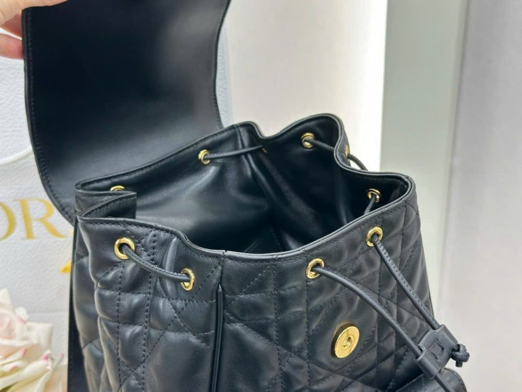 Balo Nữ Dior Caro Like Auth Chất Da Bê Màu Đen 23x26.7x12 (2)
