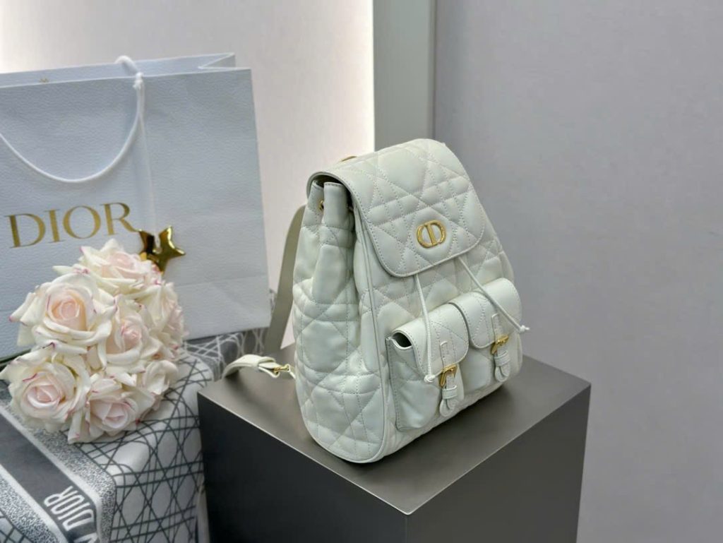 Balo Nữ Dior Caro Siêu Cấp Chất Da Bê Màu Trắng 23×26.7×12 (2)