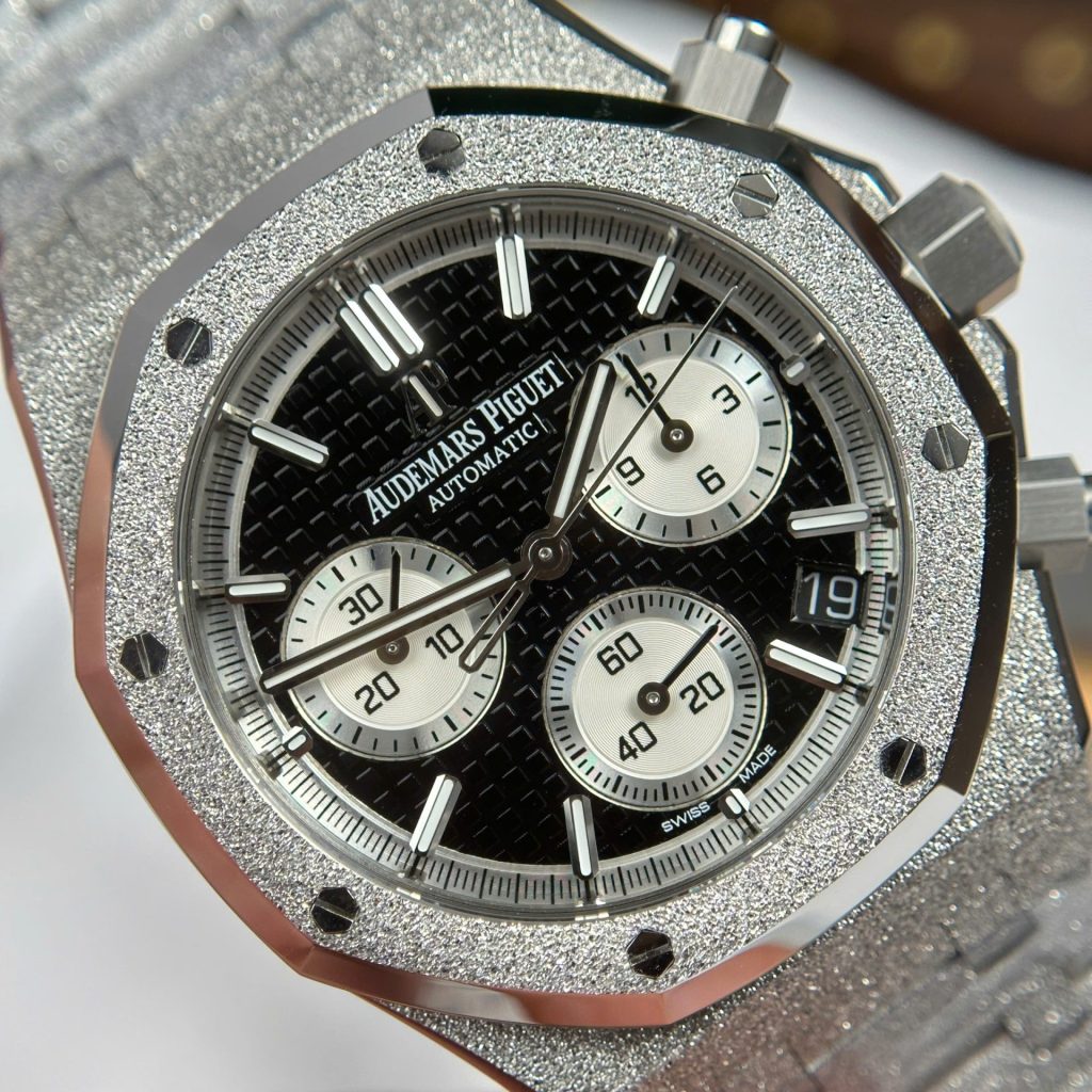 Đồng Hồ Audemars Piguet Royal Oak Chronograph Frosted Gold 26240 Mặt Đen Rep Cao Cấp Xưởng APS 41mm (2)