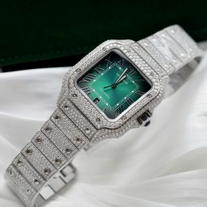 Đồng Hồ Cartier Santos Chế Tác Đính Full Kim Cương Moissanite Mặt Xanh Lá Cây Xưởng BV 39 (2)