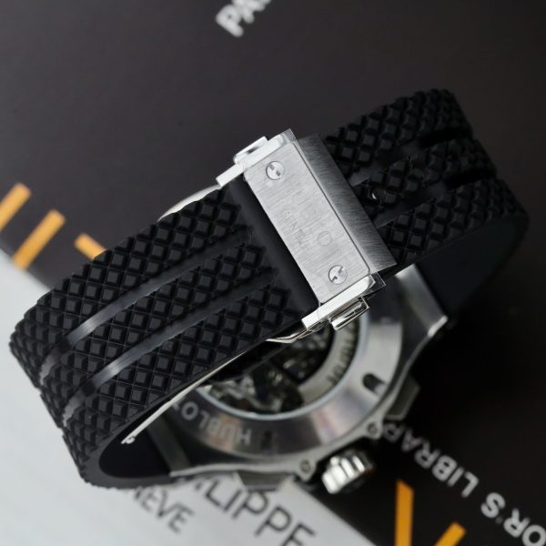 Đồng Hồ Hublot Big Bang Titanium Fake 11 Mặt Đen Dây Cao Su 42mm (2)