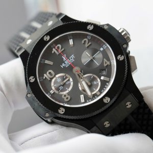 Đồng Hồ Hublot Big Bang Titanium Màu Đen Dây Cao Su Fake Cao Cấp 42mm (2)