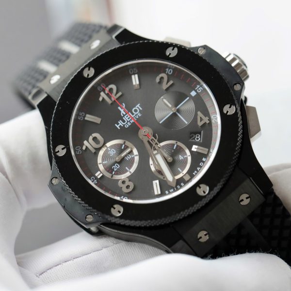 Đồng Hồ Hublot Big Bang Titanium Màu Đen Dây Cao Su Fake Cao Cấp 42mm (2)