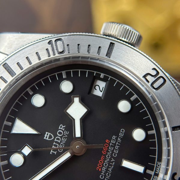 Đồng Hồ Nam Tudor Black Bay Steel M79730 Mặt Đen Nhà Máy ZF 41mm (2)