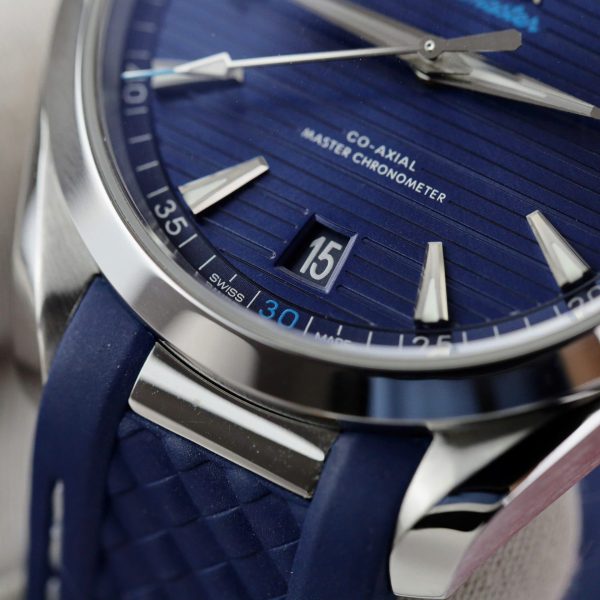 Đồng Hồ Omega Seamaster Aqua-Terra GMT Chế Tác Màu Xanh Dương Xưởng VS 41mm (2)