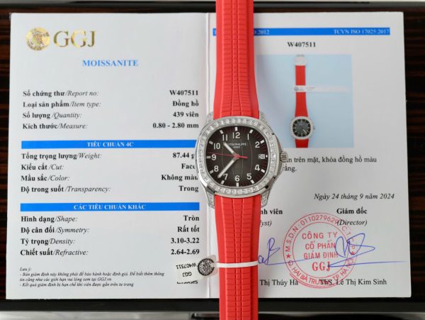 Đồng Hồ Patek Philippe Aquanaut 5167 Màu Đỏ Chế Tác Độ Moissanite Baguette 40mm (2)