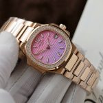 Đồng Hồ Patek Philippe Chế Tác Nautilus 7010R Nữ Mặt Tím Hồng Dây Kim Loại Xưởng GR 32mm (1)