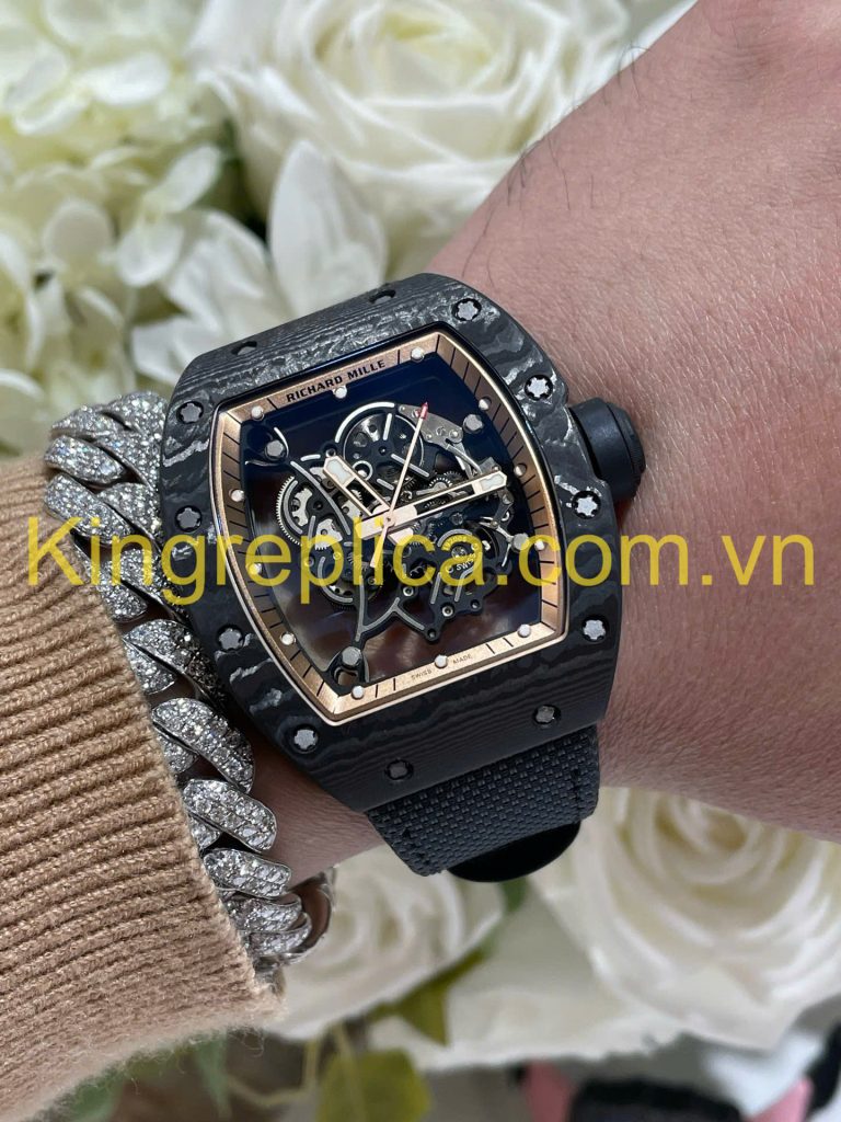 Đồng Hồ Richard Mille RM055 Bubba Watson Carbon NTPT & Chuyển Động Vaucher Tinh Chỉnh Độc Quyền 42,7x49,9mm (11)