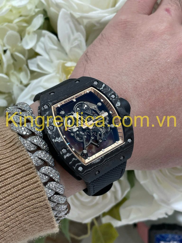Đồng Hồ Richard Mille RM055 Bubba Watson Carbon NTPT & Chuyển Động Vaucher Tinh Chỉnh Độc Quyền 42,7x49,9mm (11)