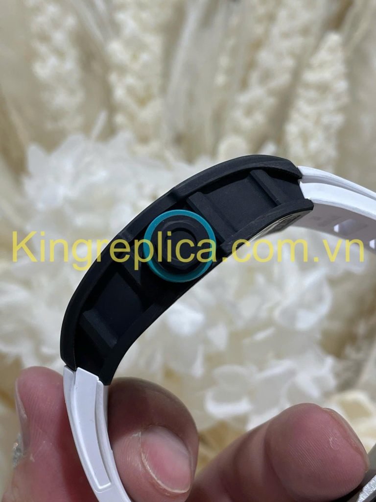 Đồng Hồ Richard Mille RM055 Bubba Watson Tinh Chỉnh Độc Quyền Carbon NTPT & Chuyển Động Vaucher 42,7x49,9mm (9)