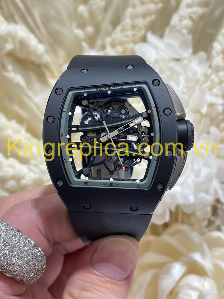 Đồng Hồ Richard Mille RM61-01 Yohan Blake Tuỳ Chỉnh Độc Quyền Gốm Đen Chuyển Động Vaucher 42,7x50,2mm (1)