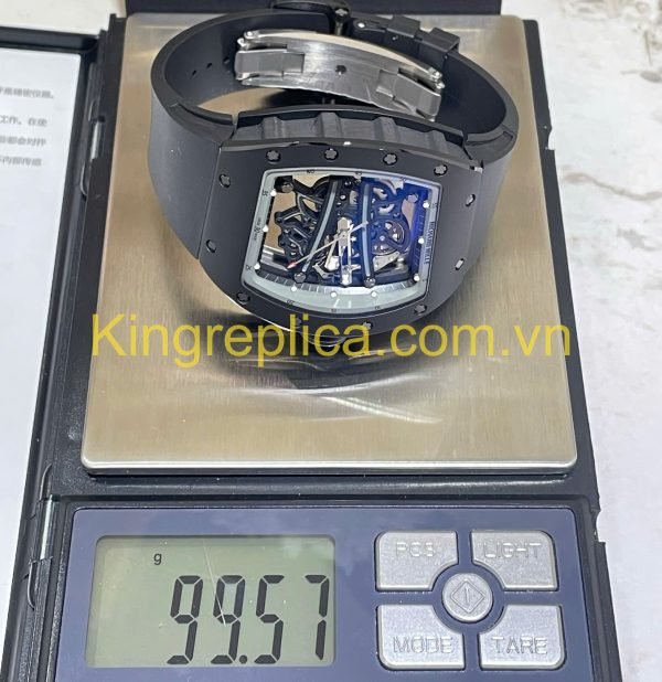 Đồng Hồ Richard Mille RM61-01 Yohan Blake Tuỳ Chỉnh Độc Quyền Gốm Đen Chuyển Động Vaucher 42,7x50,2mm (1)