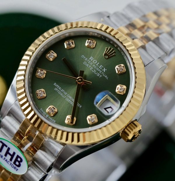 Đồng Hồ Rolex DateJust Rep 11 Mặt Xanh Lá Cây Cọc Số Đính Đá Xưởng THB 31mm (3)