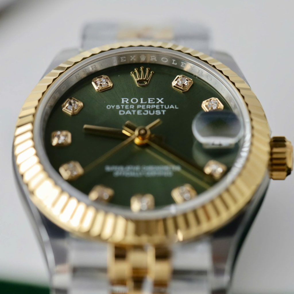 Đồng Hồ Rolex DateJust Rep 11 Mặt Xanh Lá Cây Cọc Số Đính Đá Xưởng THB 31mm (3)