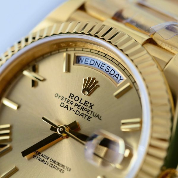 Đồng Hồ Rolex Day-Date Mặt Vàng Champagne Chế Tác Bọc Vàng Thật Nặng 176 Grams Xưởng GM 40mm (2)
