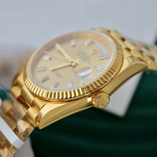Đồng Hồ Rolex Day-Date Mặt Vàng Champagne Chế Tác Bọc Vàng Thật Nhà Máy QF 36mm (2)