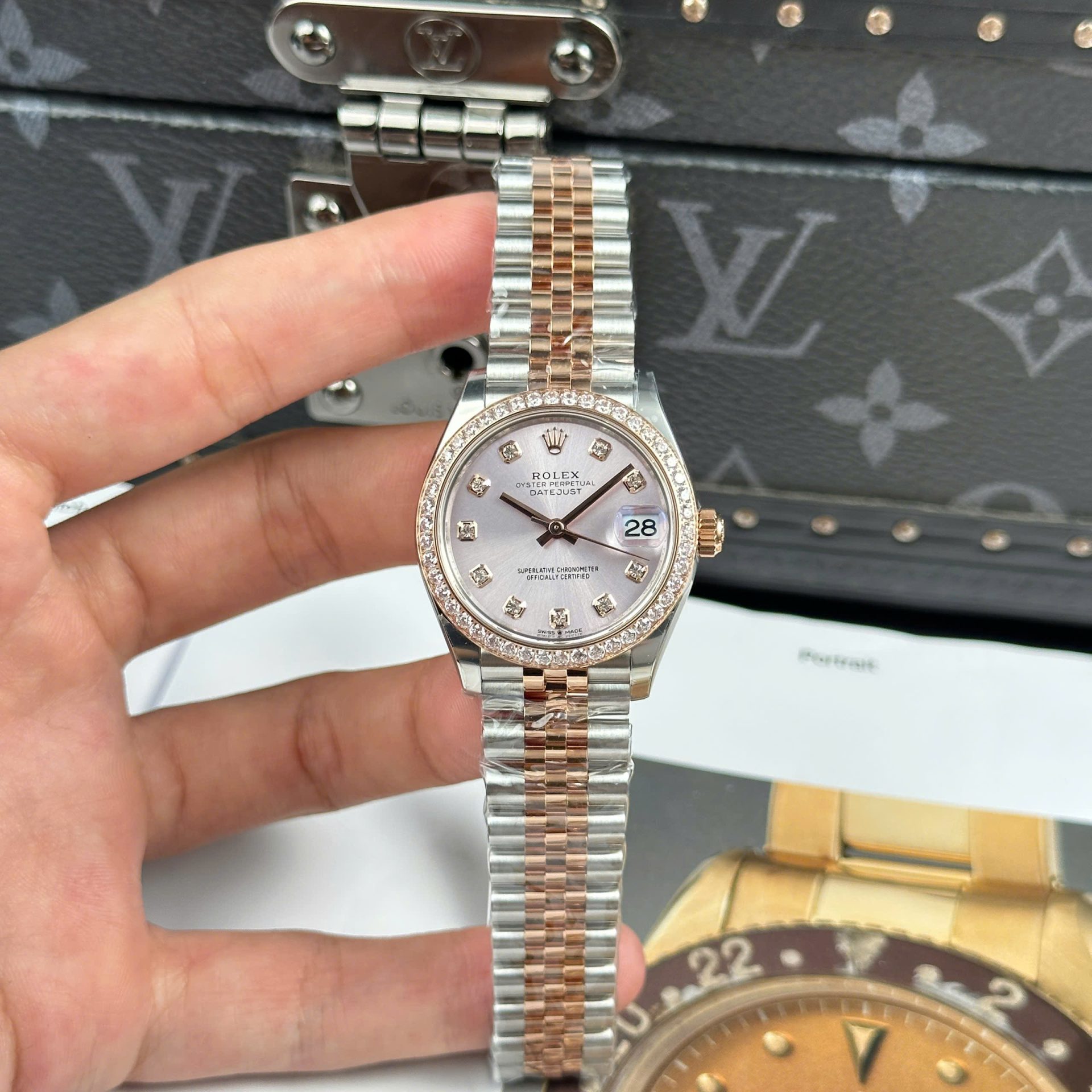 Đồng Hồ Rolex Nữ DateJust Chế Tác Demi Vàng Hồng Mặt Sundust Nhà Máy THB 31mm (2)