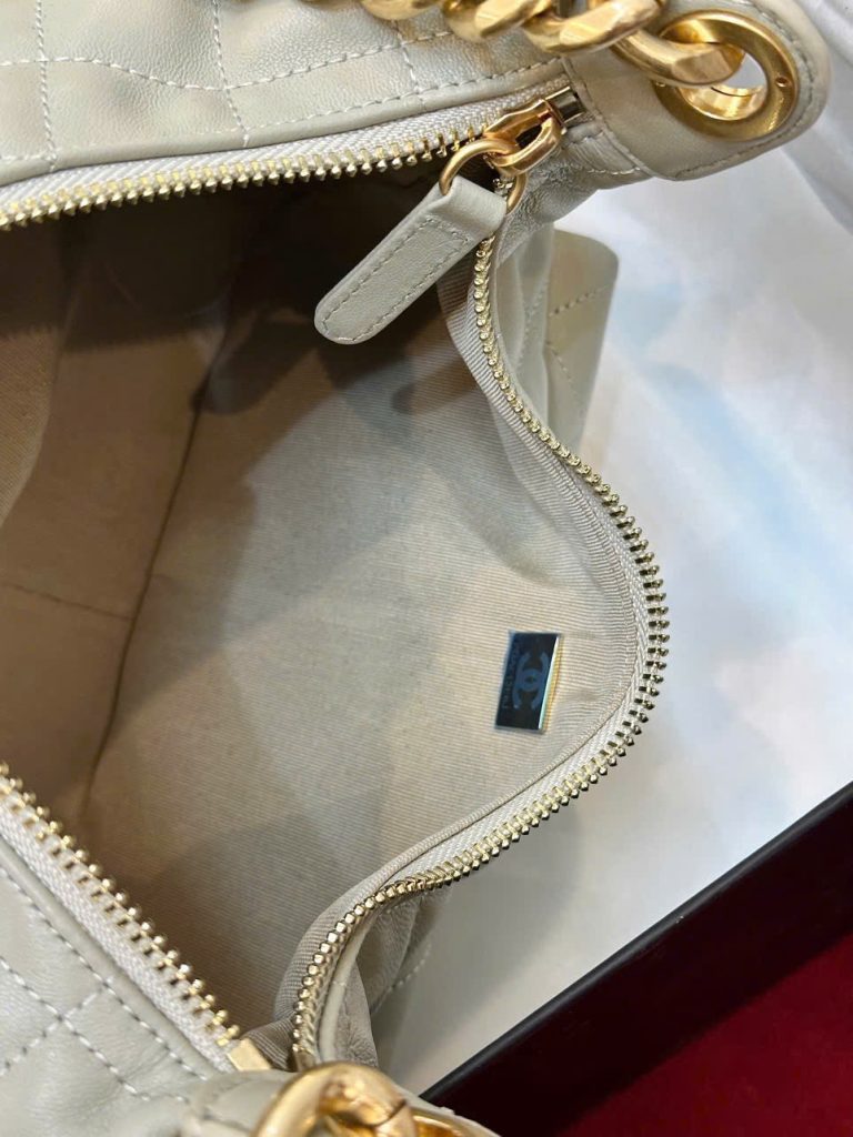 Túi Xách Chanel Hobo Small Siêu Cấp Nữ Da Cừu Màu Xám Nhạt 31x22x15cm (2)