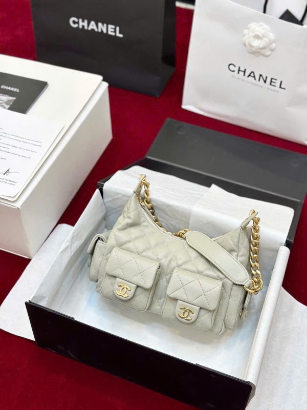 Túi Xách Chanel Hobo Small Siêu Cấp Nữ Da Cừu Màu Xám Nhạt 31x22x15cm (2)