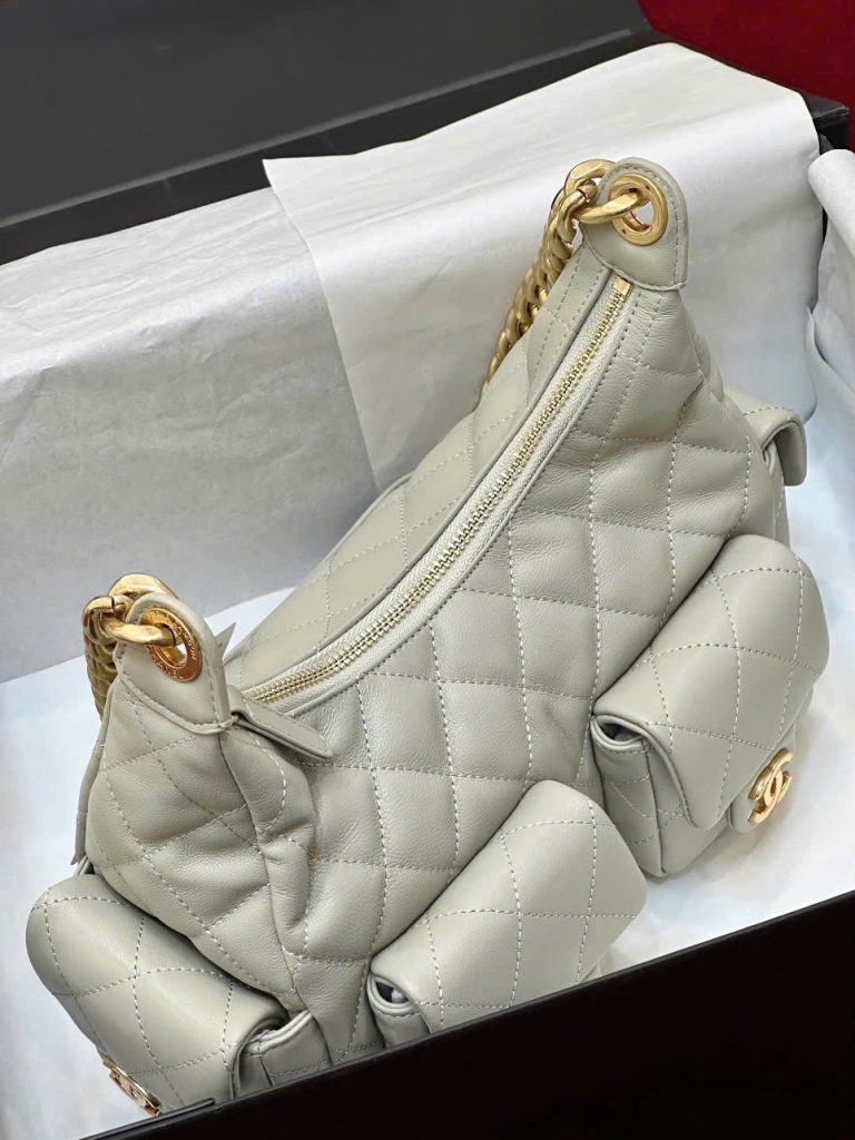 Túi Xách Chanel Hobo Small Siêu Cấp Nữ Da Cừu Màu Xám Nhạt 31x22x15cm (2)