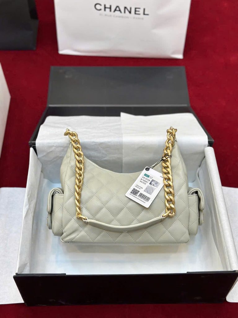 Túi Xách Chanel Hobo Small Siêu Cấp Nữ Da Cừu Màu Xám Nhạt 31x22x15cm (2)