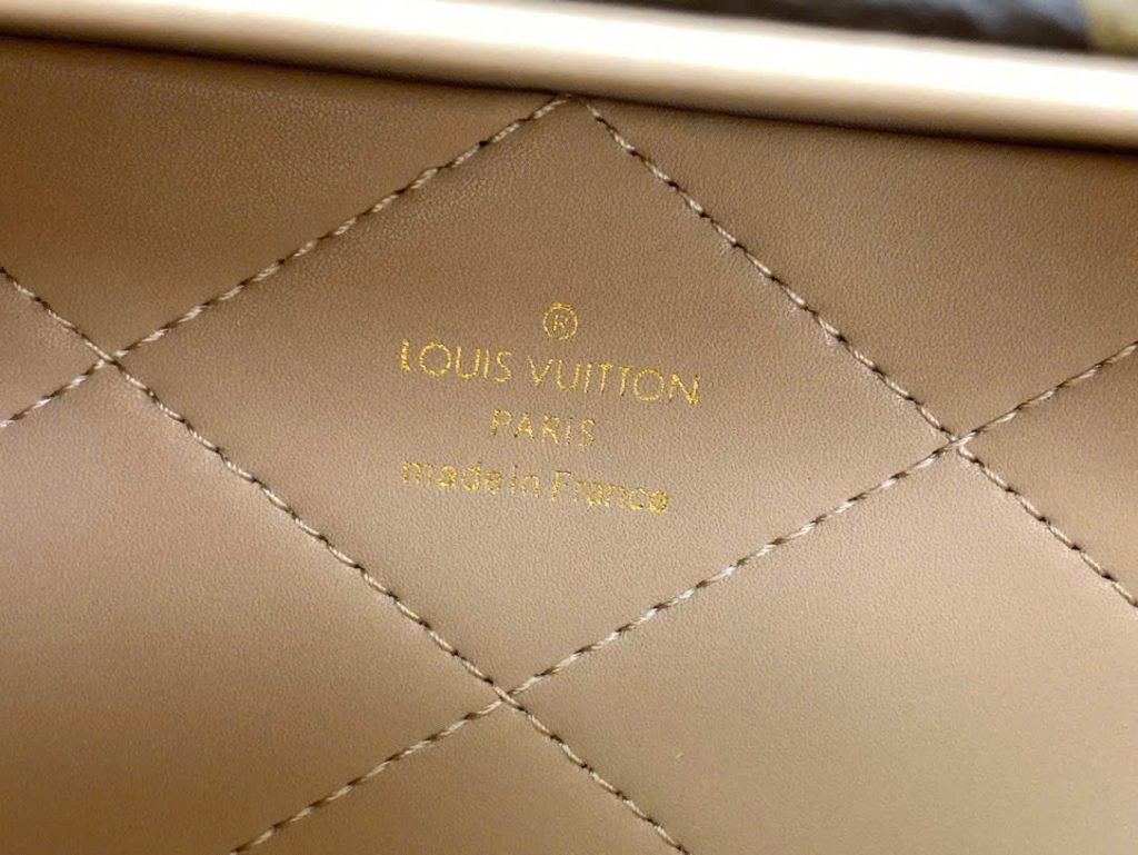 Túi Xách Dáng Cốp Louis Vuitton Siêu Cấp LV Valisette Tresor Hoạ Tiết Monogram 22.5x14.5x11 (2)