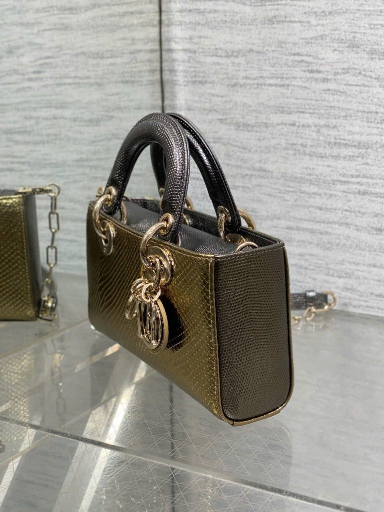 Túi Xách Dior D-Joy Siêu Cấp Màu Vàng Ánh Kim Hoạ Tiết Da Rắn 22cm (2)