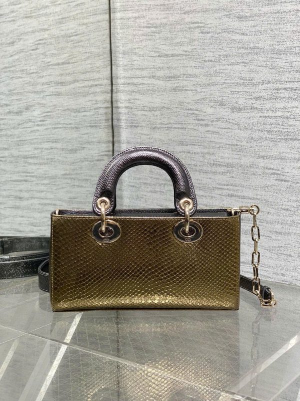 Túi Xách Dior D-Joy Siêu Cấp Màu Vàng Ánh Kim Hoạ Tiết Da Rắn 22cm (2)