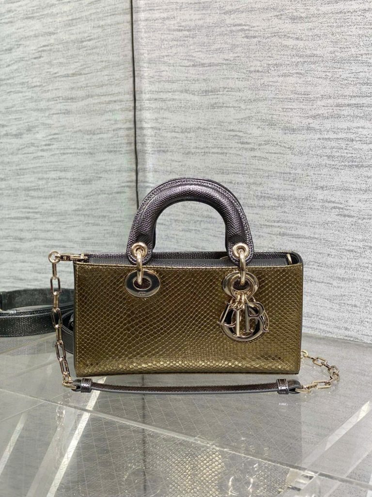 Túi Xách Dior D-Joy Siêu Cấp Màu Vàng Ánh Kim Hoạ Tiết Da Rắn 22cm (2)