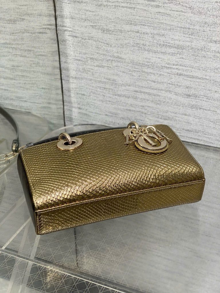 Túi Xách Dior D-Joy Siêu Cấp Màu Vàng Ánh Kim Hoạ Tiết Da Rắn 22cm (2)