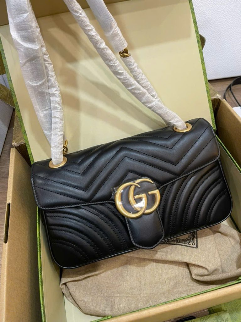 Túi Xách Gucci Marmont Siêu Cấp Nữ Màu Đen Khoá Vàng 26cm (2)