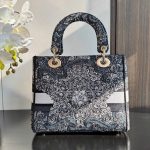 Túi Xách Hàng Hiệu Dior Lady Hoạ Tiết Thêu Thổ Cẩm 24cm (2)