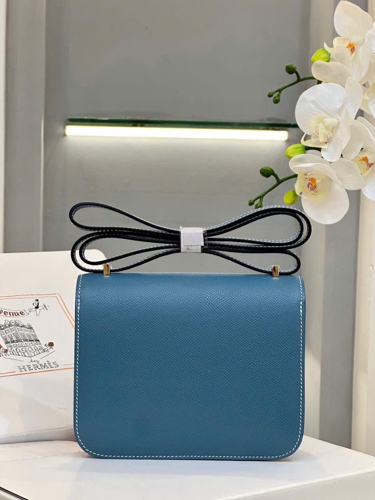 Túi Xách Hermes Constance Siêu Cấp Nữ Màu Xanh Dương Khoá Vàng 18cm (2)