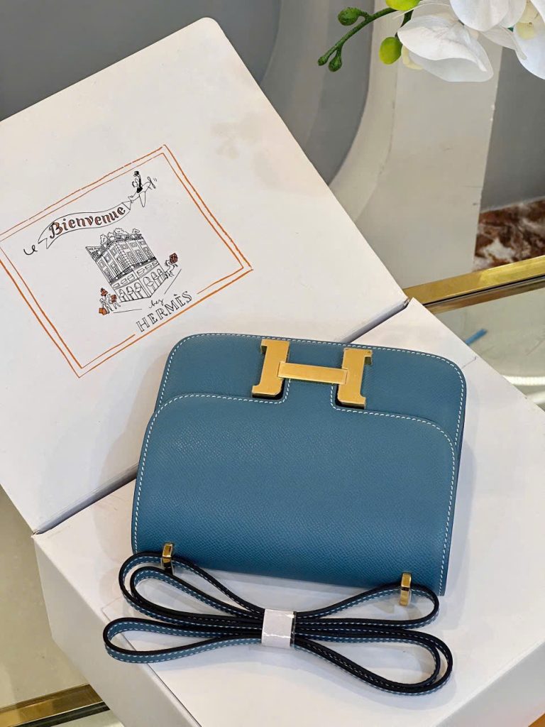 Túi Xách Hermes Constance Siêu Cấp Nữ Màu Xanh Dương Khoá Vàng 18cm (2)