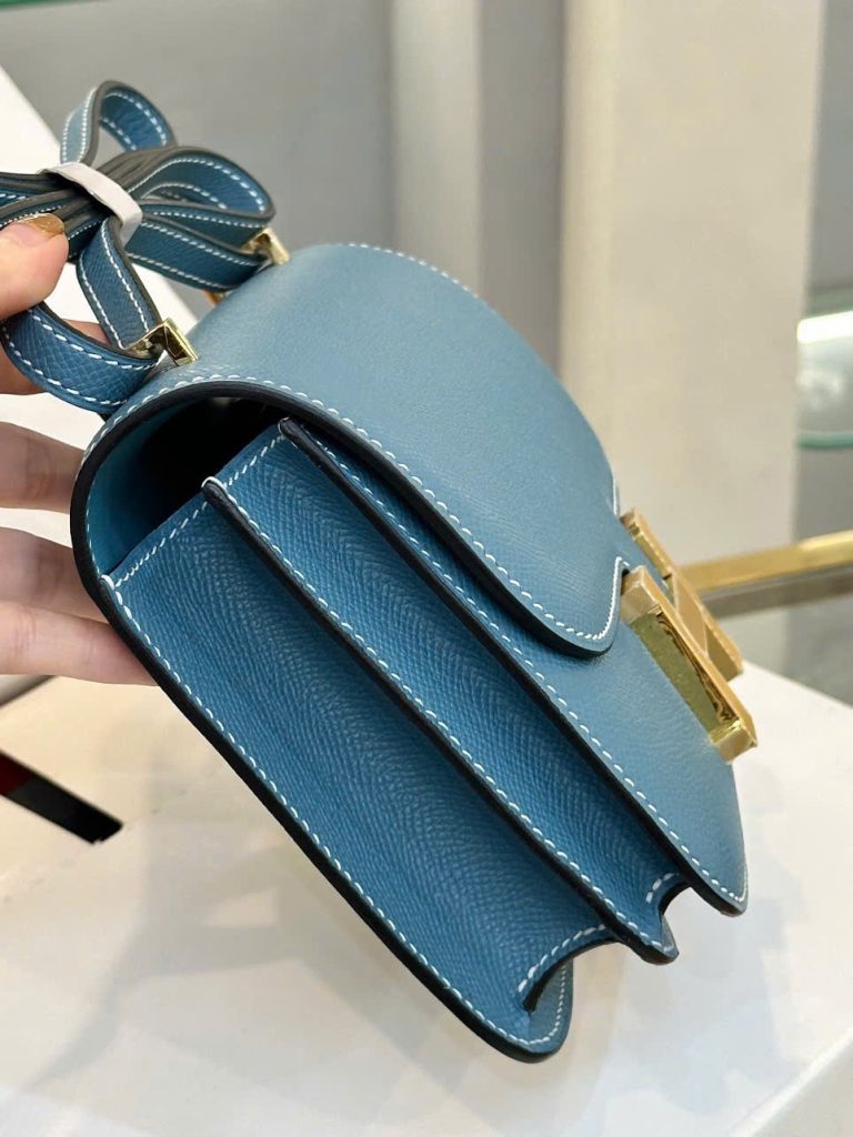 Túi Xách Hermes Constance Siêu Cấp Nữ Màu Xanh Dương Khoá Vàng 18cm (2)