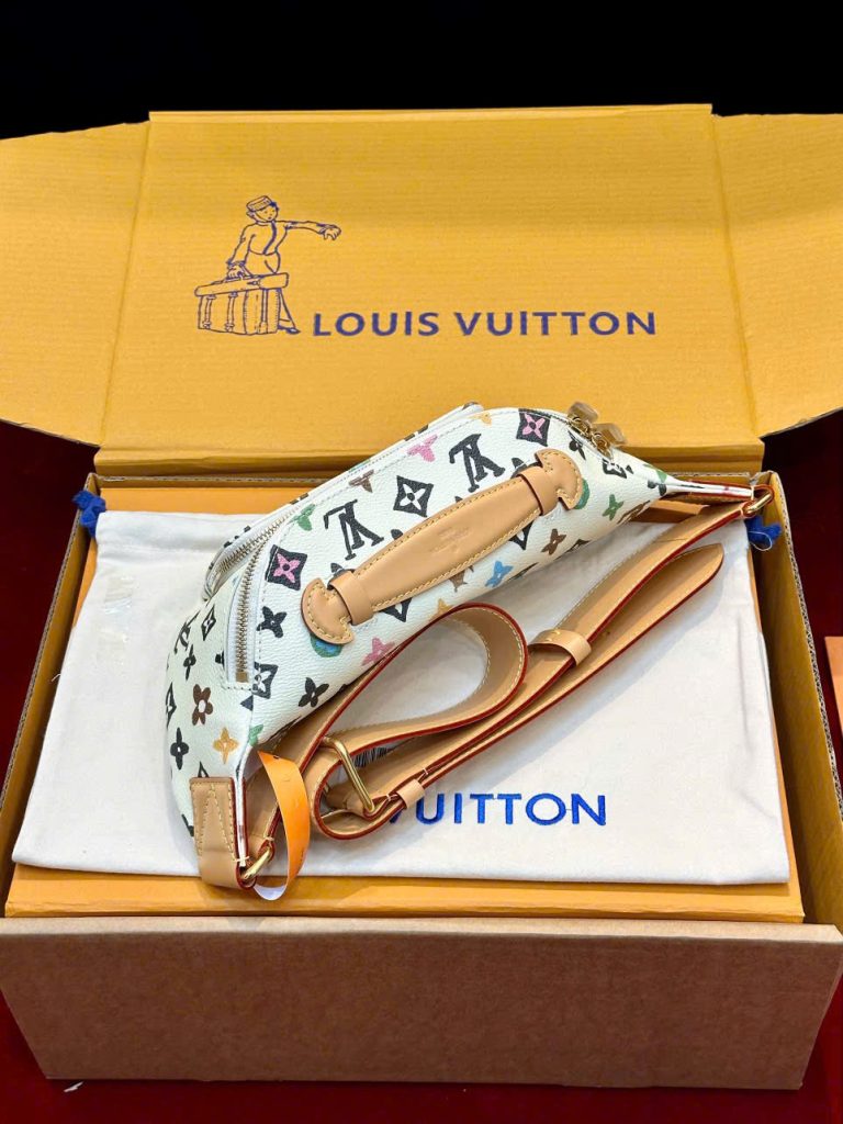 Túi Xách Louis Vuitton LV Belt Màu Trắng Siêu Cấp Hoạ Tiết Monogram 30x15x8cm (1)